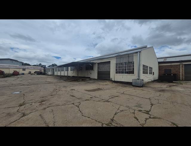 1,023M² FACTORY TO LET IN BOKSBURG EAST